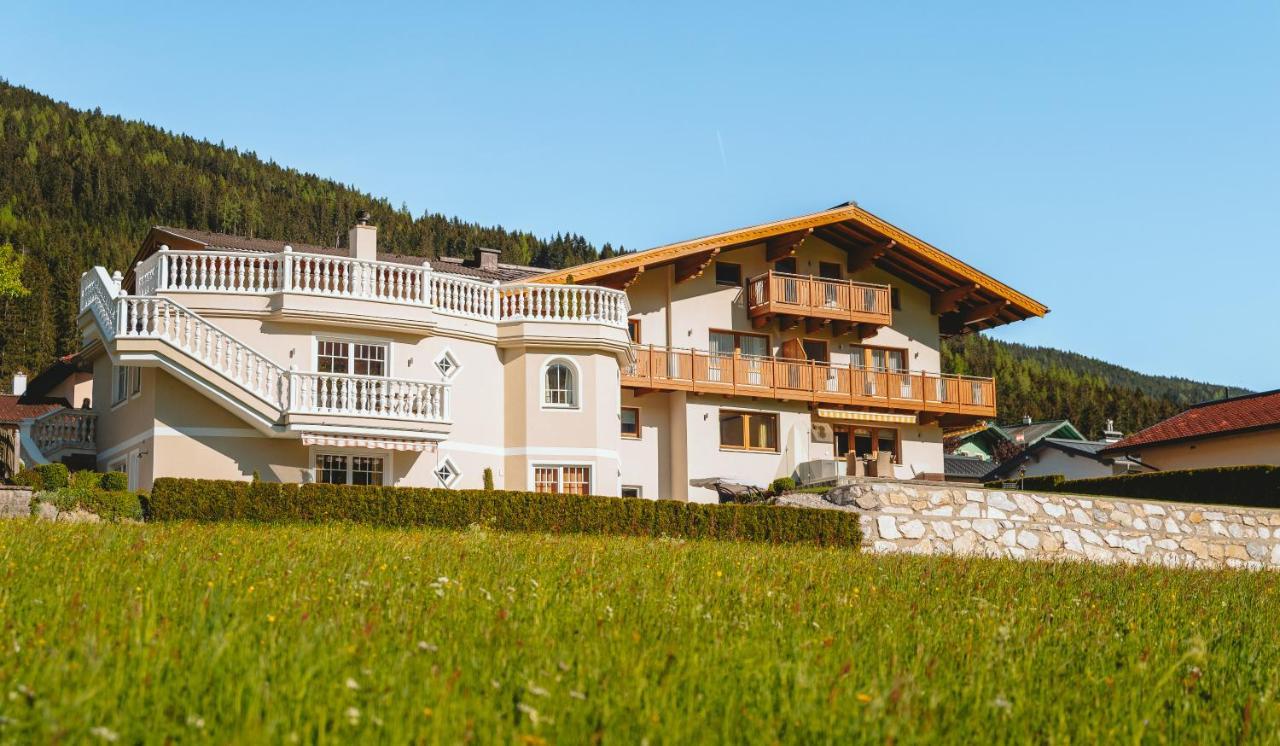 Hotel Gaestehaus Eder Sankt Martin am Tennengebirge Esterno foto