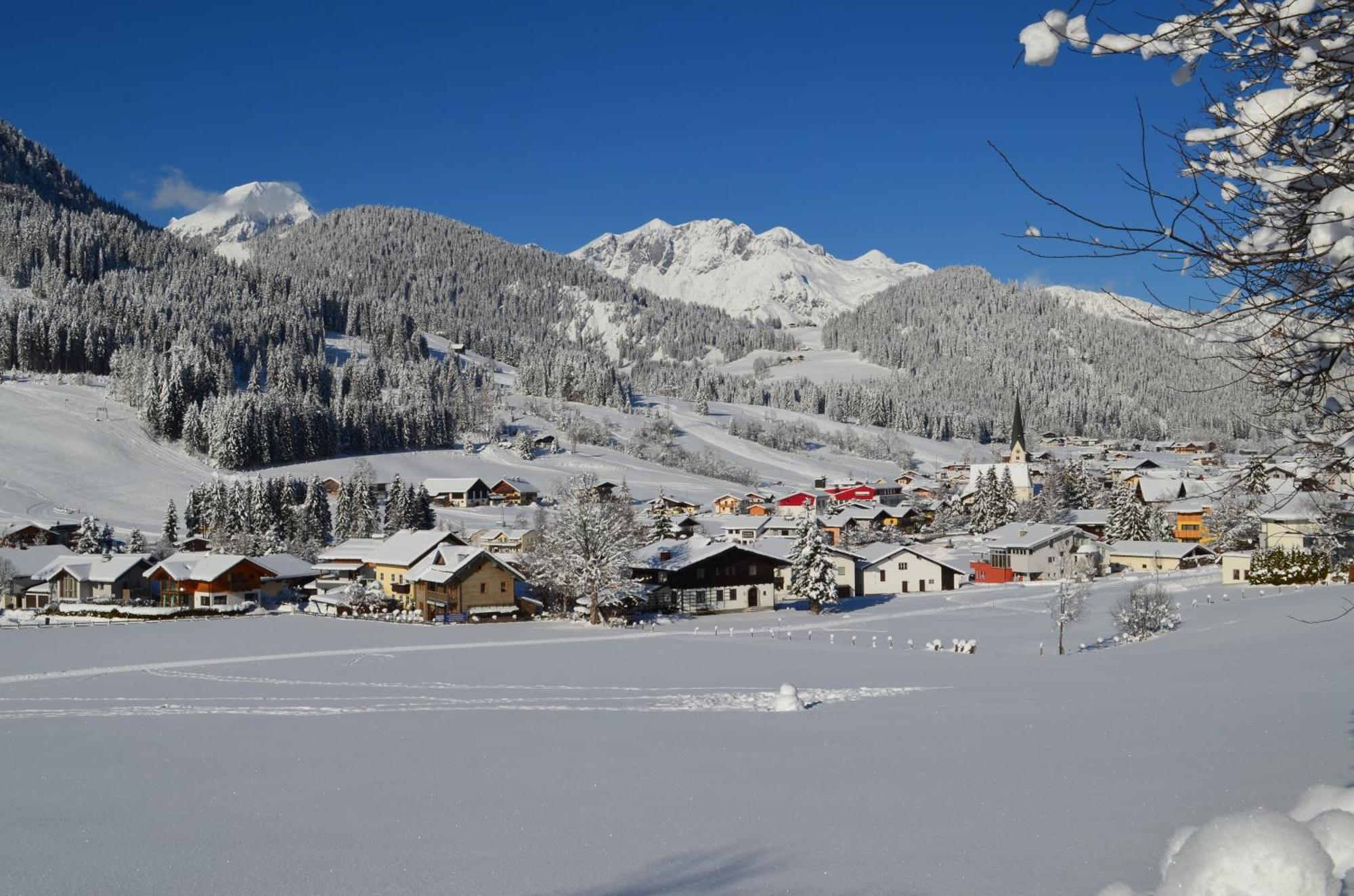 Hotel Gaestehaus Eder Sankt Martin am Tennengebirge Esterno foto