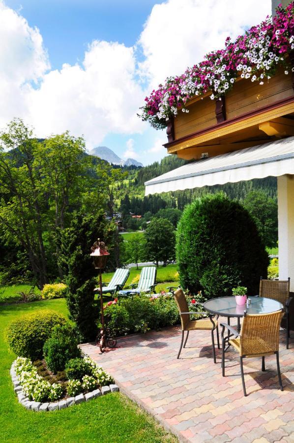 Hotel Gaestehaus Eder Sankt Martin am Tennengebirge Esterno foto